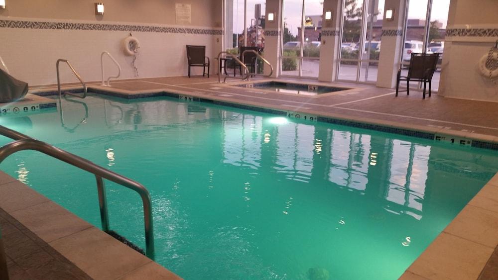 Hilton Garden Inn Olathe Dış mekan fotoğraf