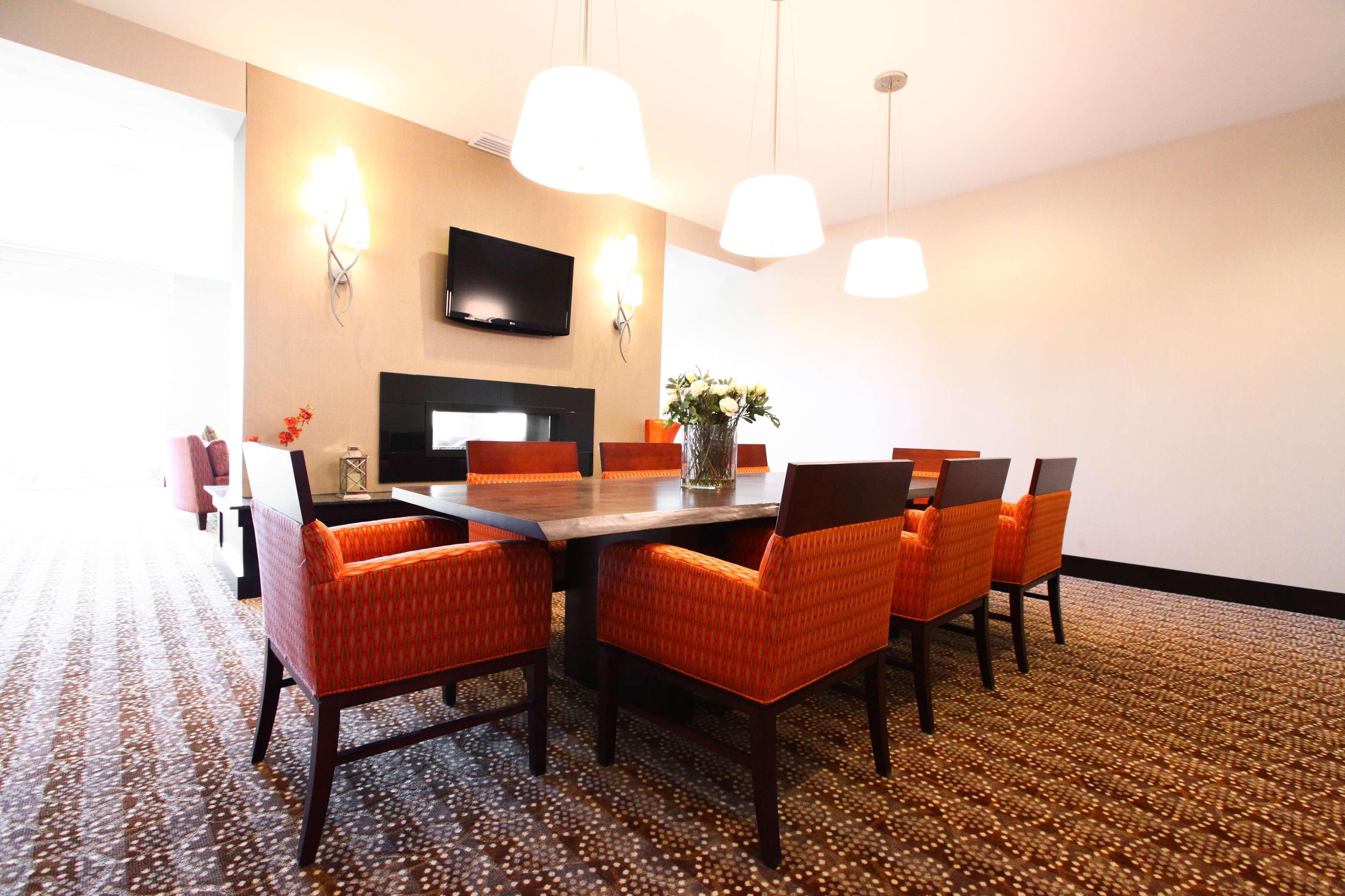 Hilton Garden Inn Olathe Dış mekan fotoğraf
